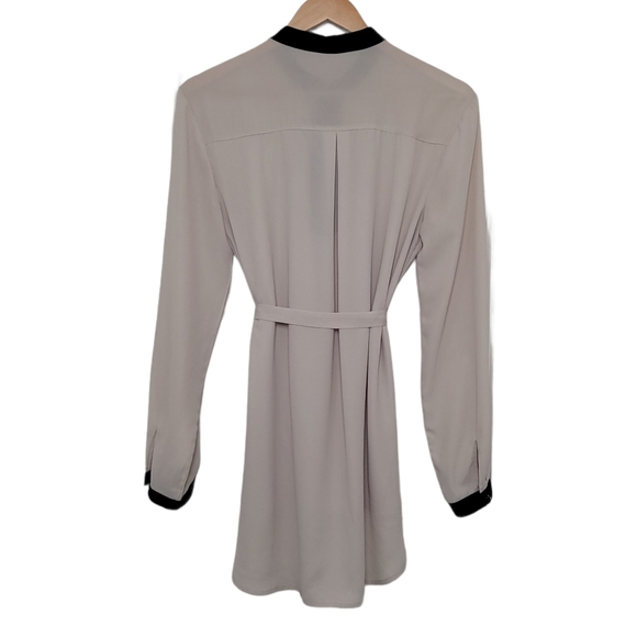 ONE CLOTHING Top Blouse Long Sleeve Hi Low - Picture 3 of 10